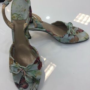 Stuart  Weitzman  butterfly sandals